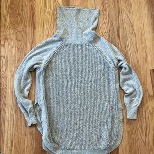RETROD KNIT TURTLENECK SWEATER